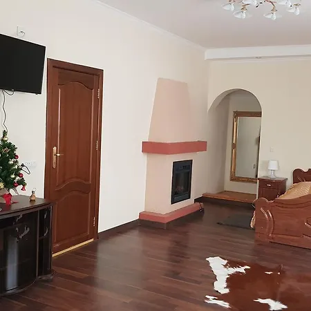 Lara Guest house