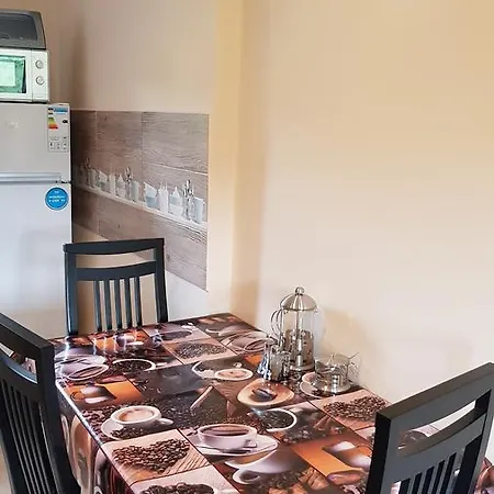 Lara Guest house 3*