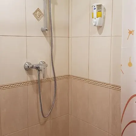 Lara Penzion Soločin